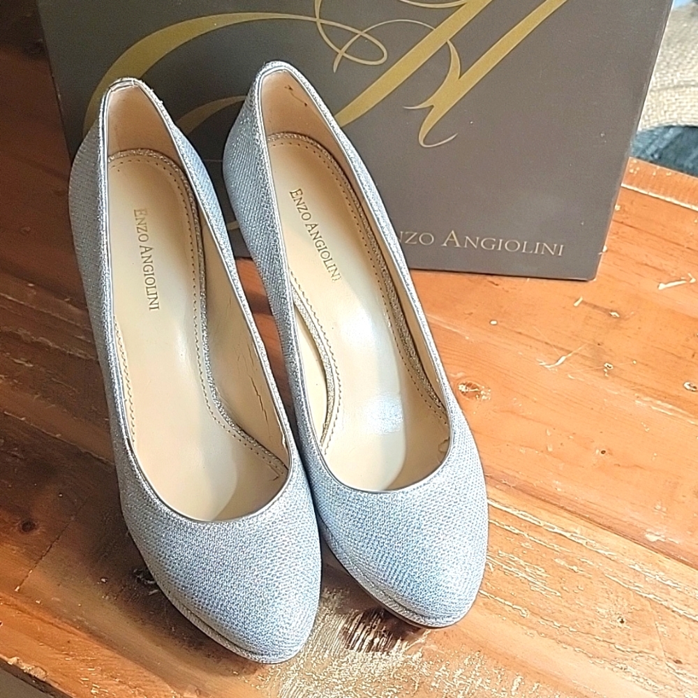 *NEW* ENZO ANGIOLINI "EADIXY" Sparkling Silver Platform Heels Size:9